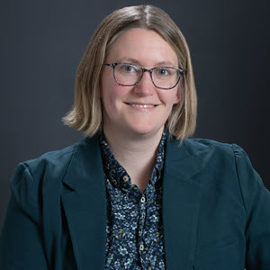 Ashley Neff Headshot