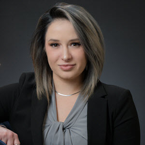 Emalie Lasko Headshot